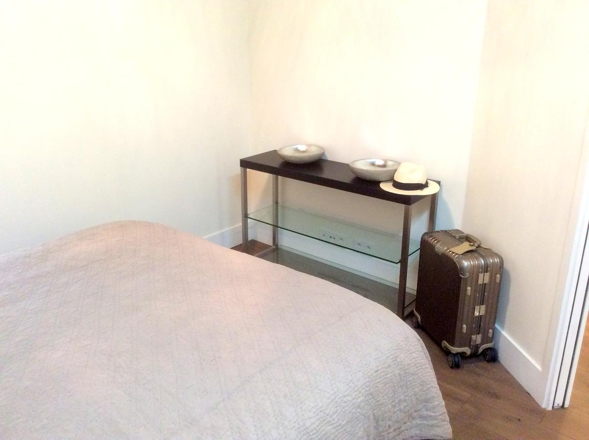 Two Bedroom Luxury Apartment - Balcony With View Of Notre Dame Paříž Exteriér fotografie