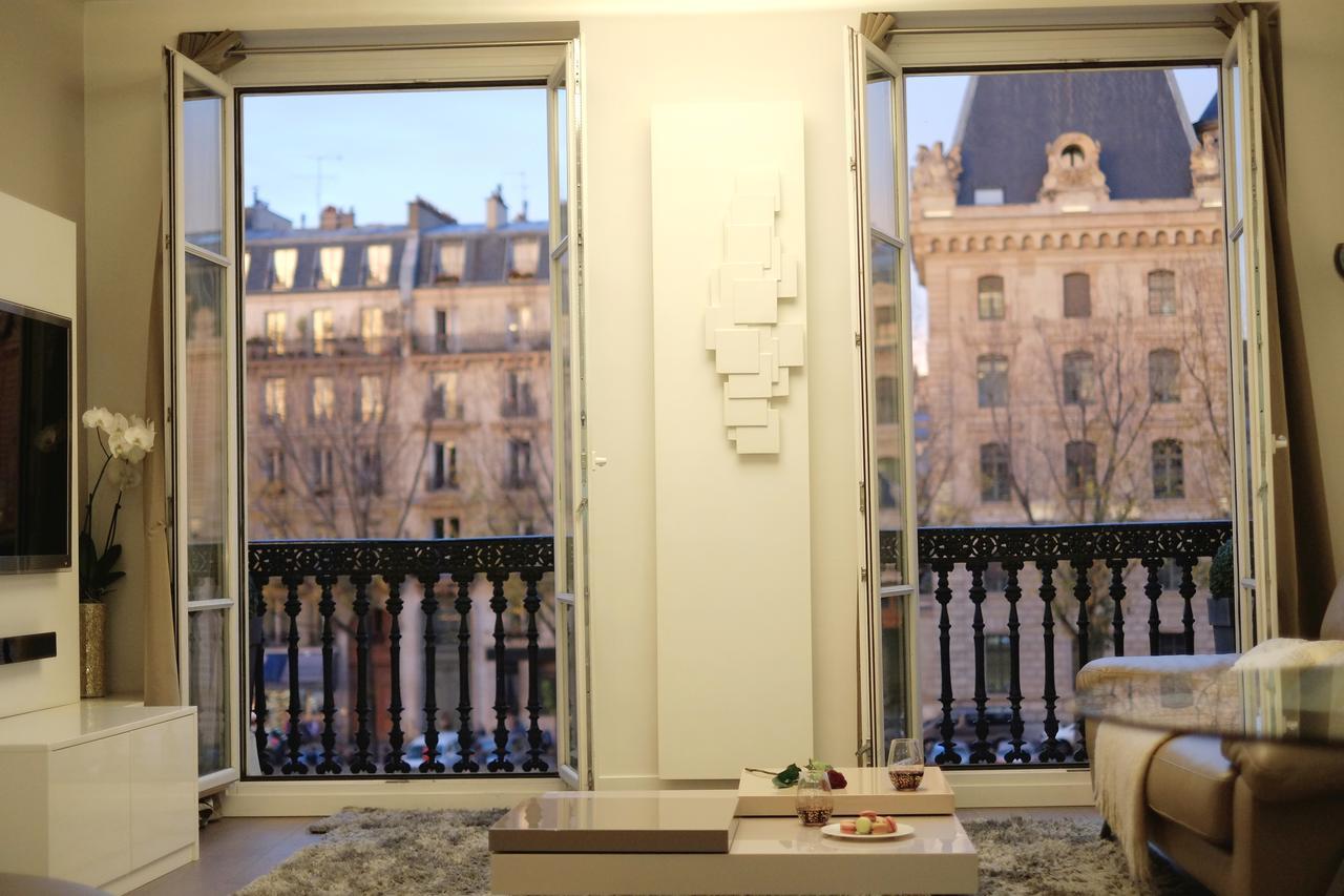 Two Bedroom Luxury Apartment - Balcony With View Of Notre Dame Paříž Exteriér fotografie